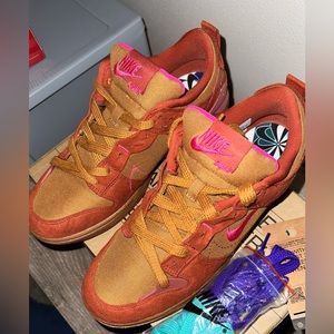 PICK OF DAY Nike Dunk Low Disrupt 2 Women’s Size 10